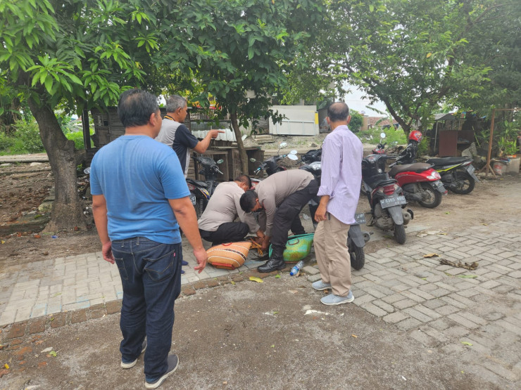 Judi Sabung Ayam di Candi Buyar Didatangi Polisi