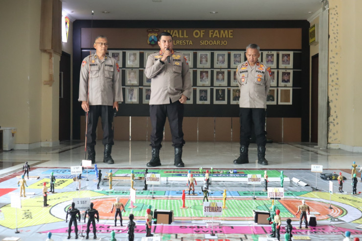 Polresta Sidoarjo Gelar TFG Pengamanan Deltras Vs Gresik United