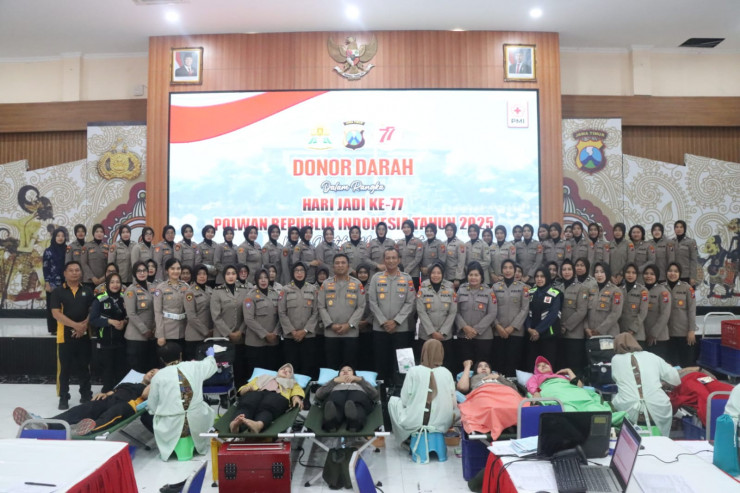 Polwan Polresta Sidoarjo Donorkan Darah Sambut Hari Jadi ke-77